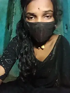 Snapshot of Desi_Couple_P chatting on 07-03-26, 02:45 Desi Couple P online show from 07-03-26, 02:45