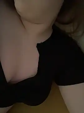 LixuryBaby online show from 02-15-26, 06:32