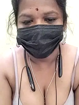 Snapshot of Tamil_Ramya_ chatting on 04-11-26, 04:44 Tamil Ramya online show from 04-11-26, 04:44