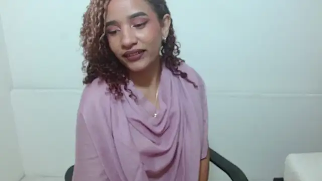 Alice Grinnerk online show from 02-16-26, 01:51