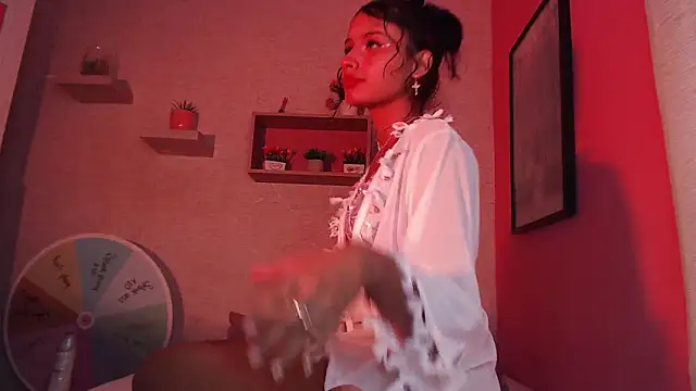 Snapshot of TomieDarkp chatting on 02-27-26, 01:00 TomieDarkp online show from 02-27-26, 01:00