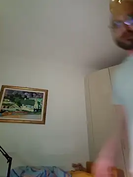 Snapshot of cetriolino chatting on 04-19-26, 06:32 cetriolino online show from 04-19-26, 06:32