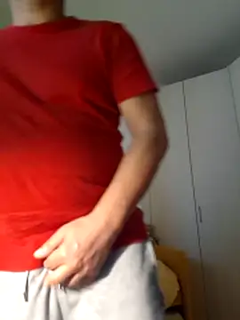 Snapshot of cetriolino chatting on 05-10-26, 04:50 cetriolino online show from 05-10-26, 04:50