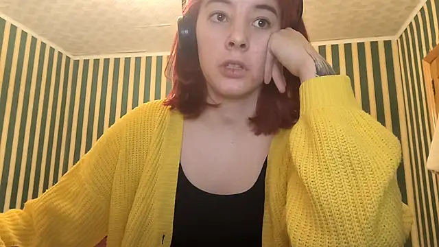 Snapshot of Remyelza chatting on 02-18-26, 05:09 Remyelza online show from 02-18-26, 05:09