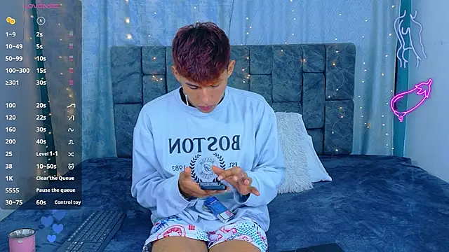 NicolasTorrez online show from 04-14-26, 04:18