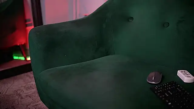 NaomiAmora online show from 04-03-26, 06:17