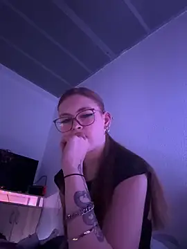 Milli-Kiss online show from 03-08-26, 07:06