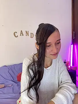 Snapshot of candy_deluxe chatting on 08-04-26, 01:31 candy deluxe online show from 08-04-26, 01:31
