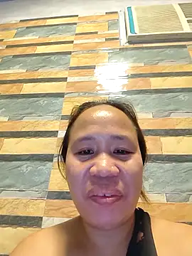 squirtshantal online show from 11-25-25, 09:09