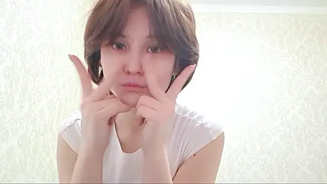 Snapshot of TrueViva chatting on 02-13-26, 11:39 TrueViva online show from 02-13-26, 11:39