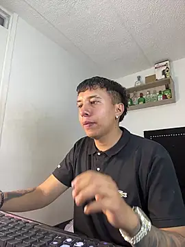 Jhony rayder online show from 02-23-26, 01:58