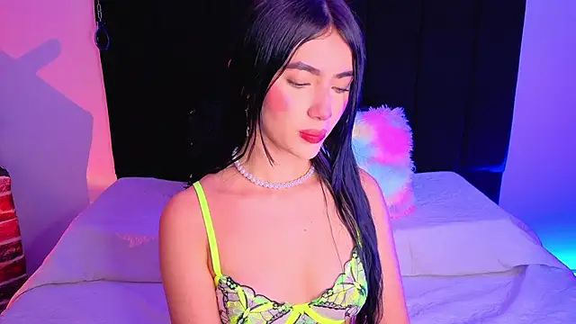 Abby Bennett online show from 03-25-26, 03:12