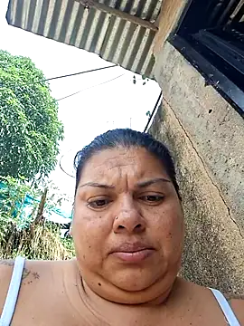 Juli Powl online show from 04-01-26, 01:41