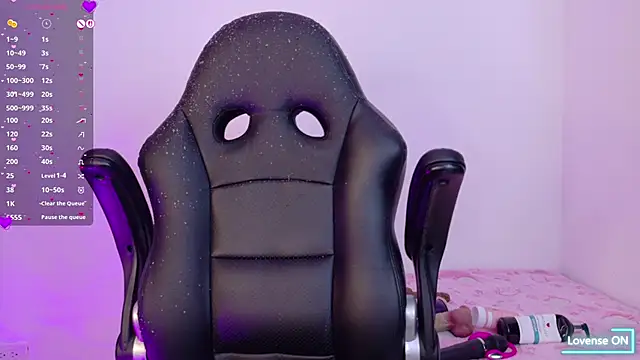 sara puerta   online show from 04-17-26, 10:46