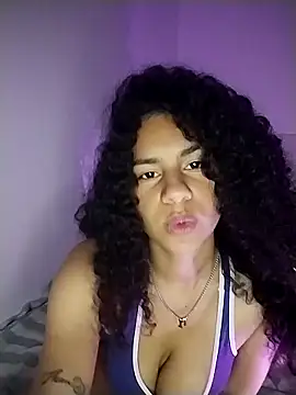 Snapshot of RizHoney chatting on 02-20-26, 09:21 RizHoney online show from 02-20-26, 09:21