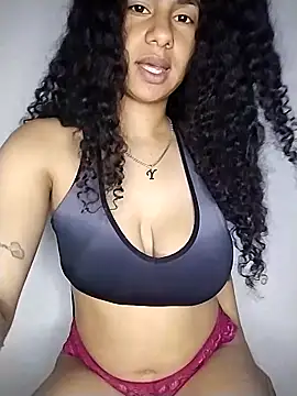 Snapshot of RizHoney chatting on 02-23-26, 08:01 RizHoney online show from 02-23-26, 08:01