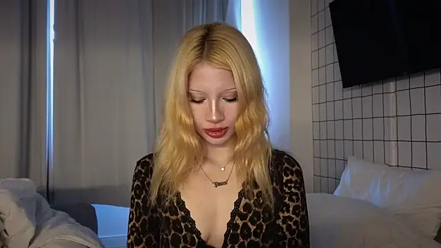 Snapshot of qualitybab chatting on 02-14-26, 07:54 qualitybab online show from 02-14-26, 07:54