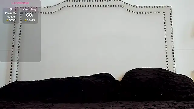 Snapshot of madii_lenon chatting on 06-26-26, 05:17 madii lenon online show from 06-26-26, 05:17