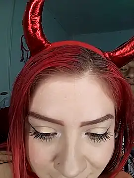 Snapshot of Candy_Nate chatting on 02-13-26, 04:30 Candy Nate online show from 02-13-26, 04:30