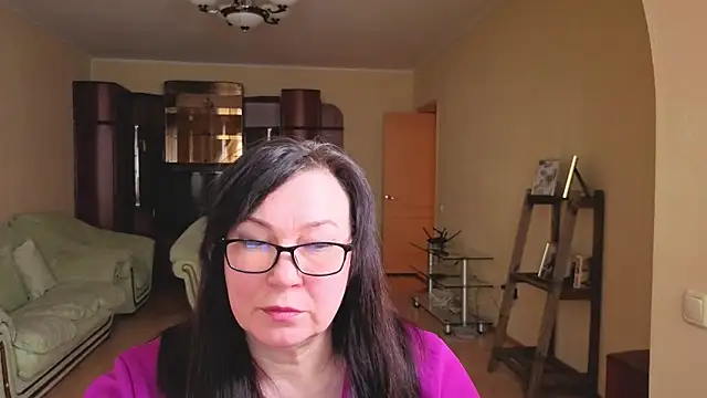 Snapshot of Tori_Twirl chatting on 02-12-26, 10:10 Tori Twirl online show from 02-12-26, 10:10