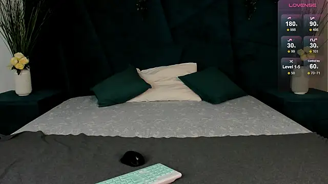 Erick Wilson online show from 11-18-25, 07:35