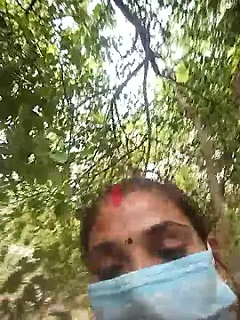 Snapshot of Seenu---Thakur chatting on 06-12-26, 09:08 Seenu---Thakur online show from 06-12-26, 09:08