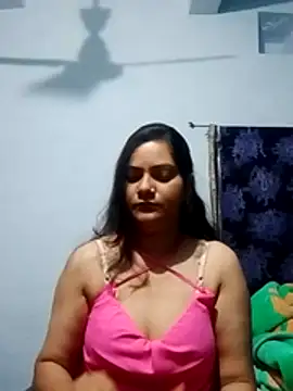 Snapshot of Anushka_Singh0 chatting on 02-26-26, 12:20 Anushka Singh0 online show from 02-26-26, 12:20