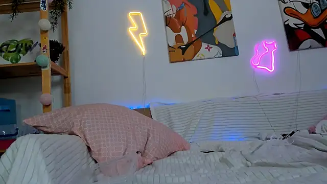 Ophelia Jay online show from 03-02-26, 07:15