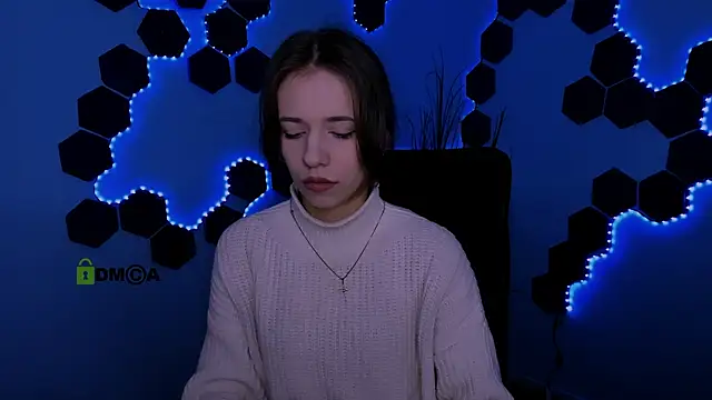 Snapshot of cleo_cool chatting on 02-25-26, 09:30 cleo cool online show from 02-25-26, 09:30