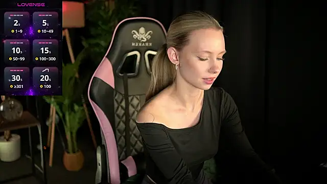 SweetDaisy me online show from 03-20-26, 05:07