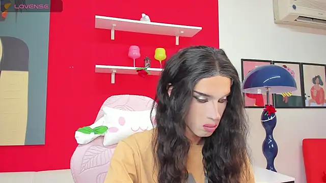 MadisonEsprit online show from 04-07-26, 03:07