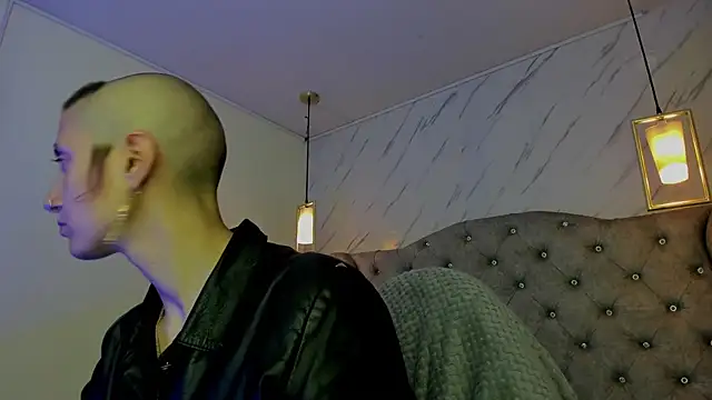 Fieramadame online show from 04-12-26, 07:19