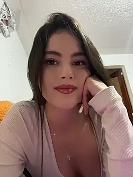 Sttrawberry online show from 04-05-26, 09:23