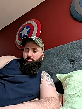 Snapshot of daddyboucher69 chatting on 02-14-26, 12:13 daddyboucher69 online show from 02-14-26, 12:13