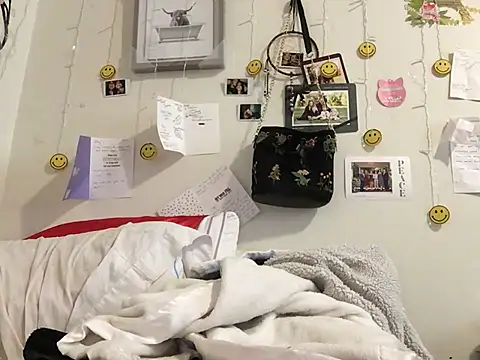 Girlnextdoor242 online show from 02-17-26, 04:13