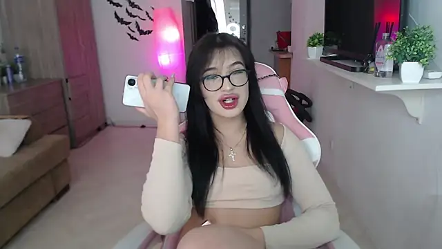 Snapshot of ShayL1sse chatting on 02-22-26, 11:20 ShayL1sse online show from 02-22-26, 11:20