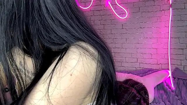 Snapshot of ExiePecue chatting on 02-21-26, 11:11 ExiePecue online show from 02-21-26, 11:11