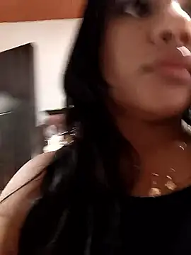 Snapshot of ValeriaVilla2 chatting on 02-15-26, 07:21 ValeriaVilla2 online show from 02-15-26, 07:21