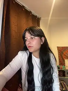 Snapshot of Abril_Thompson221 chatting on 06-20-26, 01:09 Abril Thompson221 online show from 06-20-26, 01:09