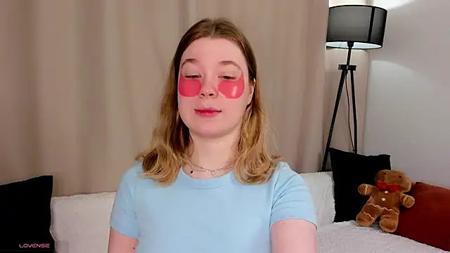 MaraaSwan online show from 04-18-26, 02:04