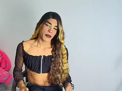 DollsKiara online show from 04-05-26, 01:58