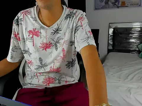 Snapshot of badboy_master chatting on 02-25-26, 11:58 badboy master online show from 02-25-26, 11:58