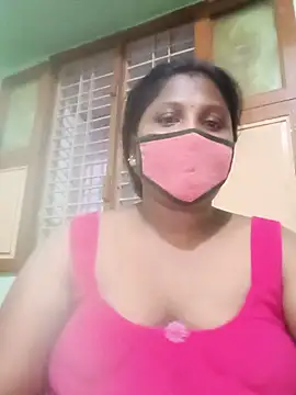 Snapshot of tamilkaviya431 chatting on 06-19-26, 01:15 tamilkaviya431 online show from 06-19-26, 01:15