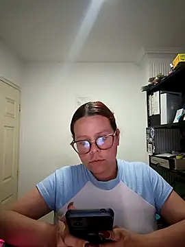 Snapshot of Blanquita_vip chatting on 02-21-26, 12:50 Blanquita vip online show from 02-21-26, 12:50