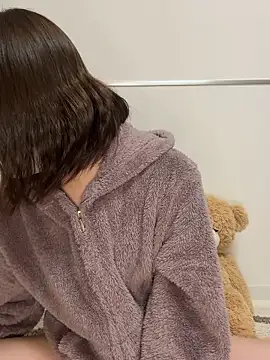 YUNA-66 online show from 04-08-26, 12:16