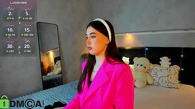 Emily Lews online show from 03-17-26, 01:10