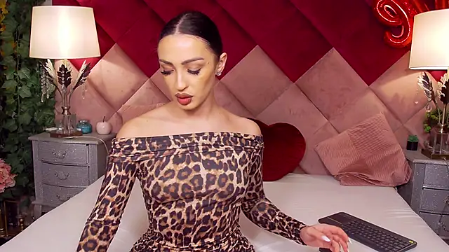 Snapshot of VictoriaLanes chatting on 02-21-26, 05:19 VictoriaLanes online show from 02-21-26, 05:19