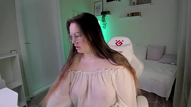 Laura CollinsS online show from 03-14-26, 12:50