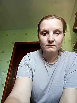 SusanGold9211 online show from 04-28-26, 09:03