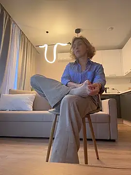 CarmenBlues  online show from 02-23-26, 02:03